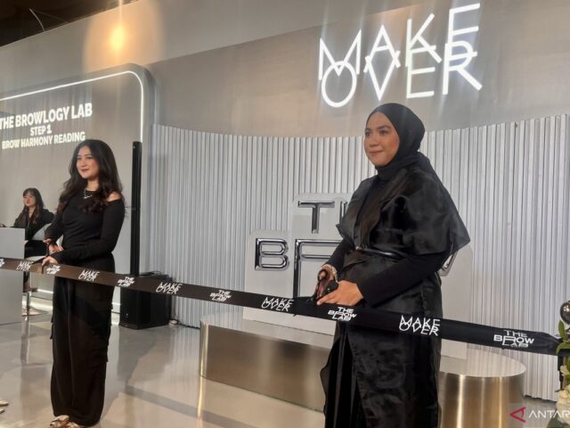 The Brow Lab dari Make Over beri pengalaman menarik seputar alis